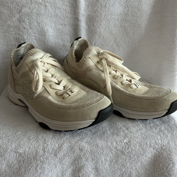 CHANEL WOMEN’S CC LOW-TOP SNEAKERS SUEDE AND KNIT FABRIC 42 - Picture 12 of 13